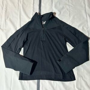 Ua tactical shirt with hook and loop shoulder